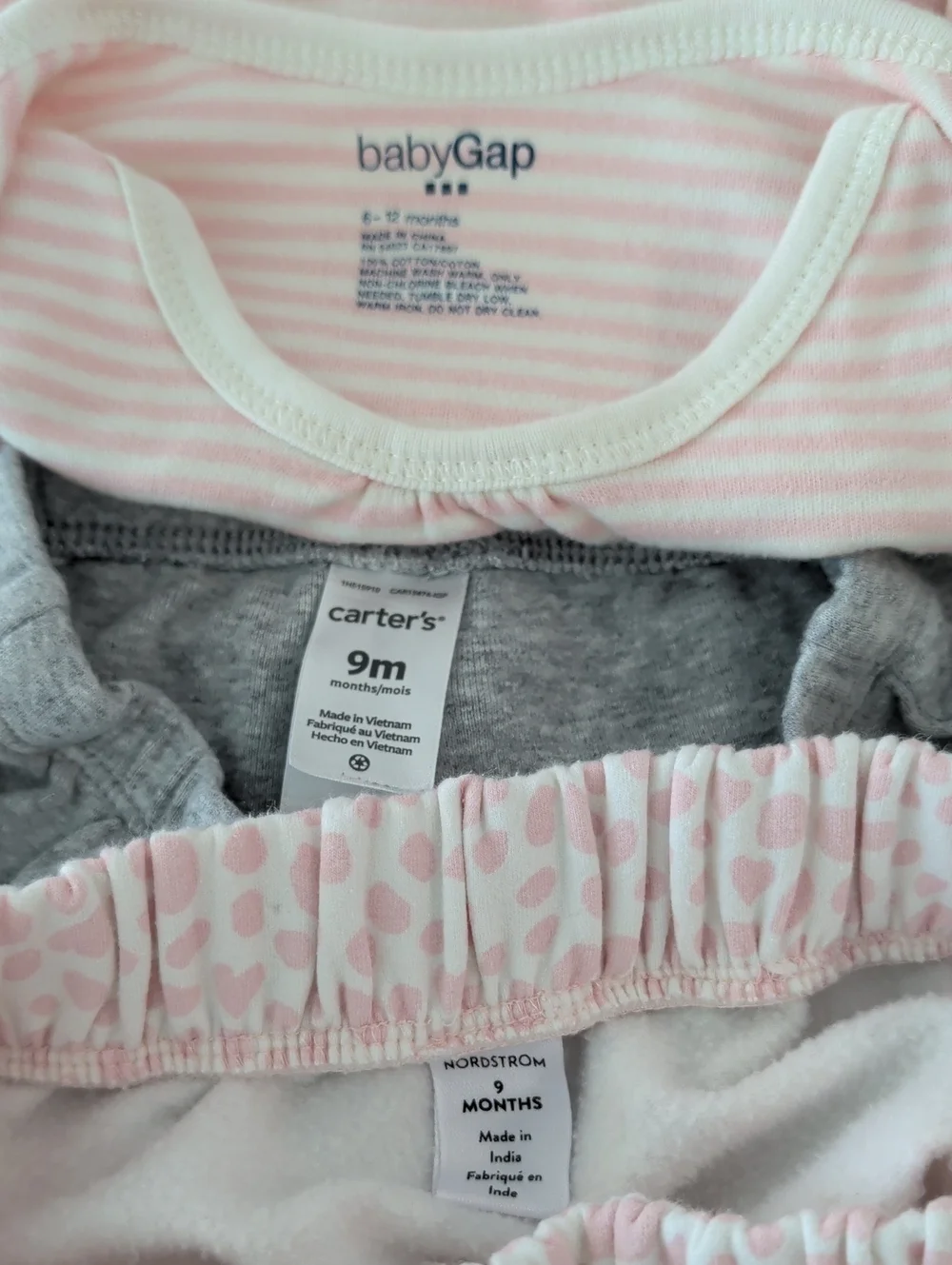 10 Piece Baby Girl Lot 6 -12 Months Baby Gap Carter's Bunny Jacket Pants Onesies